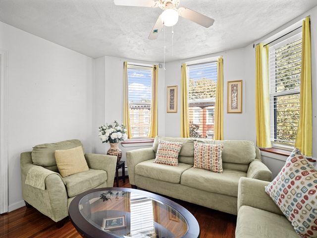 95 Florida St 2, Boston, MA 02124