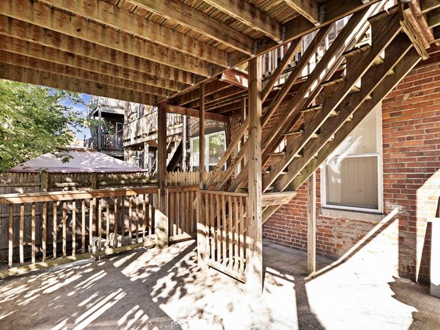 95 Florida St 2, Boston, MA 02124