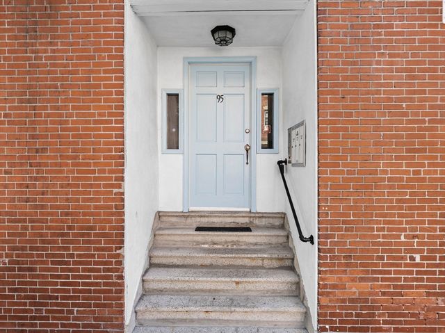 95 Florida St 2, Boston, MA 02124