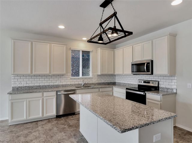 2011 Avondown Road, Forney, TX 75126