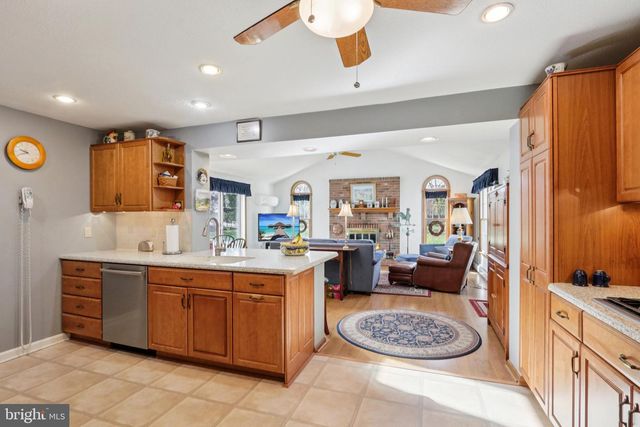 430 COTTAGE AVE, Edgewater Park, NJ 08010