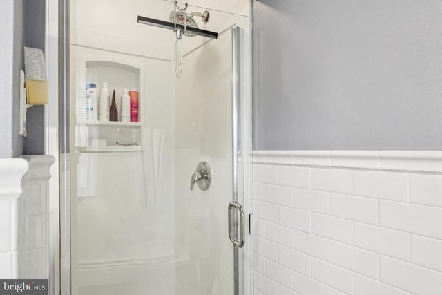 430 COTTAGE AVE, Edgewater Park, NJ 08010