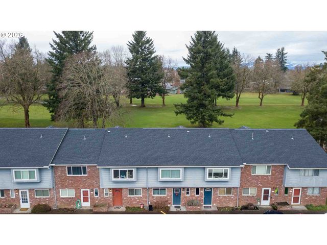 1935 Ne 19TH St, Gresham, OR 97030