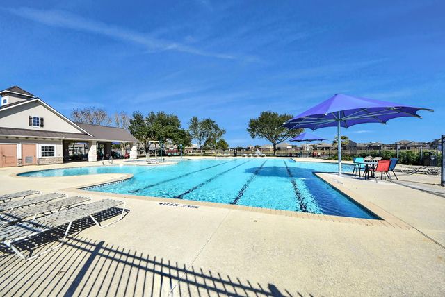 2870 Ginger Cove Lane, Dickinson, TX 77539