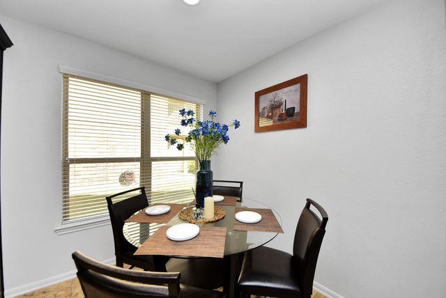 2870 Ginger Cove Lane, Dickinson, TX 77539