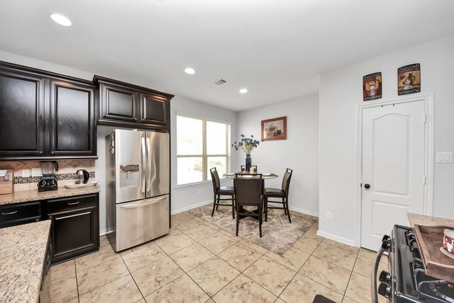 2870 Ginger Cove Lane, Dickinson, TX 77539