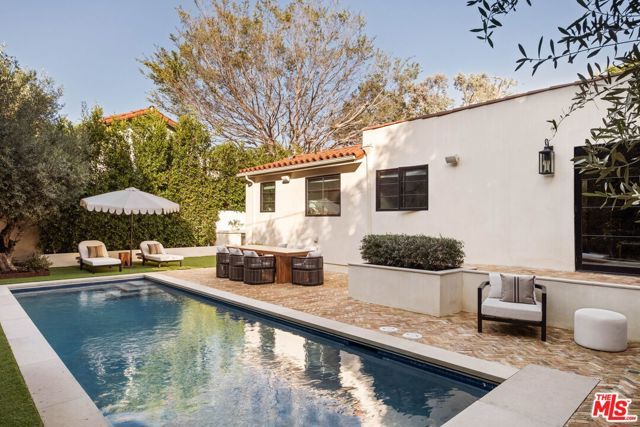 735 N Orlando Avenue, Los Angeles, CA 90069