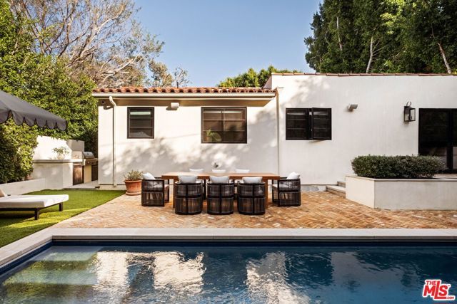 735 N Orlando Avenue, Los Angeles, CA 90069