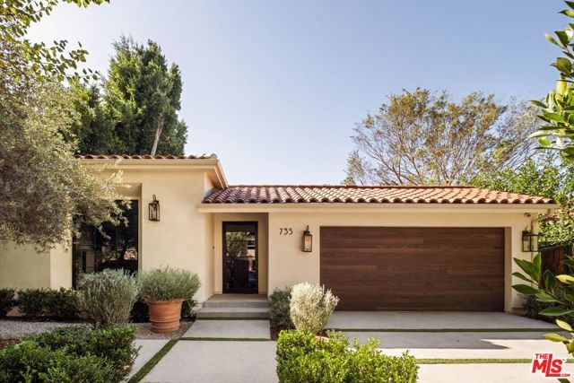 735 N Orlando Avenue, Los Angeles, CA 90069