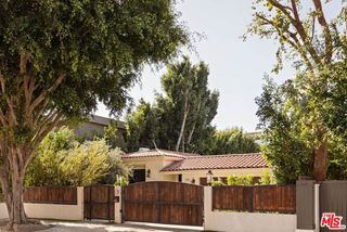 735 N Orlando Avenue, Los Angeles, CA 90069