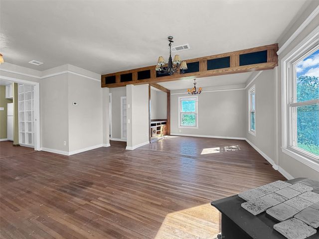 925 Longhollow RD, Dale, TX 78616