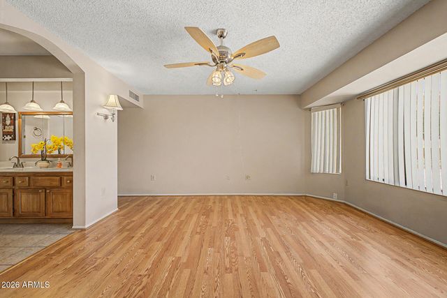 14002 W FRANCISCAN Drive, Sun City West, AZ 85375