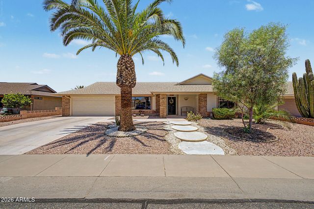 14002 W FRANCISCAN Drive, Sun City West, AZ 85375