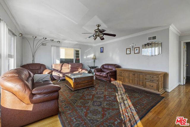 966 N Serrano Avenue, Los Angeles, CA 90029