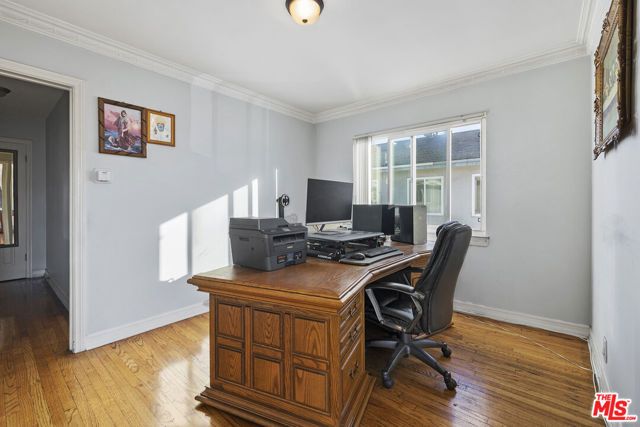 966 N Serrano Avenue, Los Angeles, CA 90029