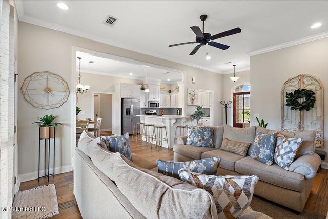 142 Western Ridge Circle, Canton, MS 39046