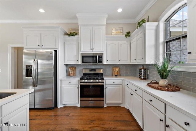 142 Western Ridge Circle, Canton, MS 39046