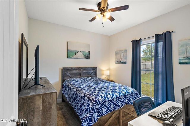 142 Western Ridge Circle, Canton, MS 39046