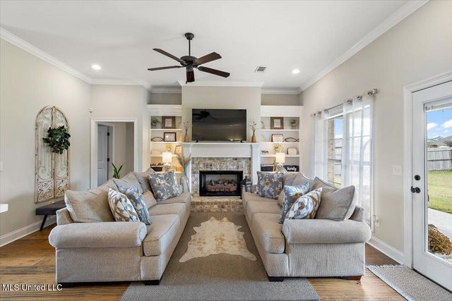142 Western Ridge Circle, Canton, MS 39046
