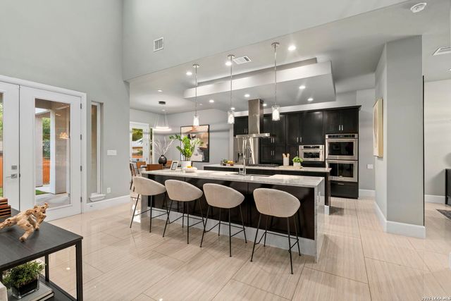 428 RITTIMAN RD, Terrell Hills, TX 78209