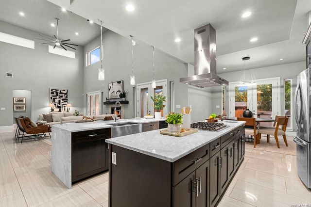 428 RITTIMAN RD, Terrell Hills, TX 78209