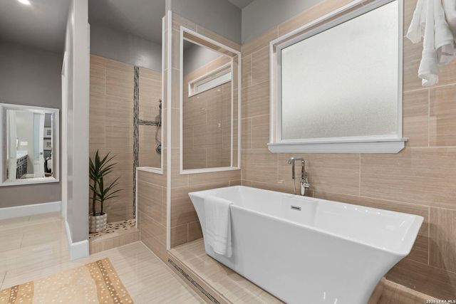 428 RITTIMAN RD, Terrell Hills, TX 78209