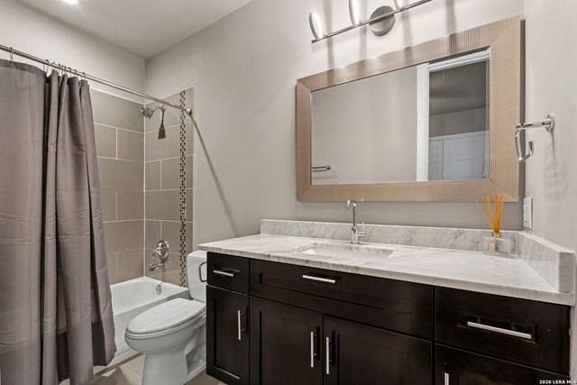 428 RITTIMAN RD, Terrell Hills, TX 78209