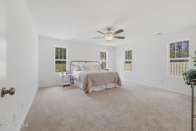 161 King Road, Jacksonville, NC 28540