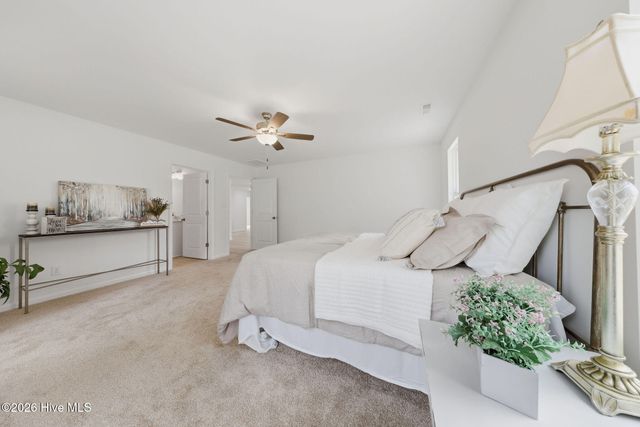 161 King Road, Jacksonville, NC 28540