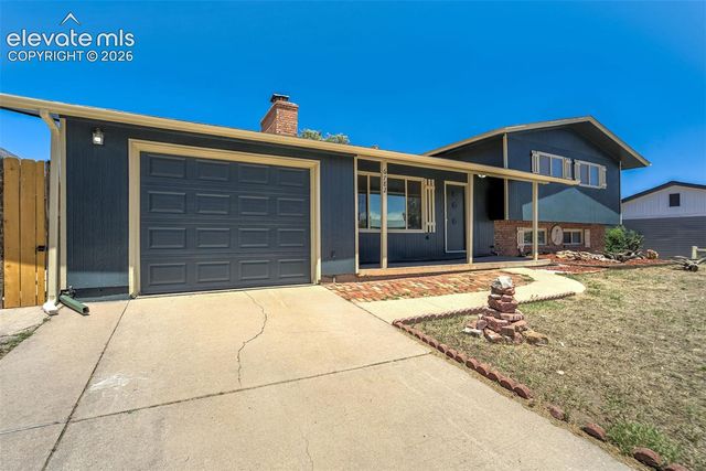 6782 Dale Road, Colorado Springs, CO 80915
