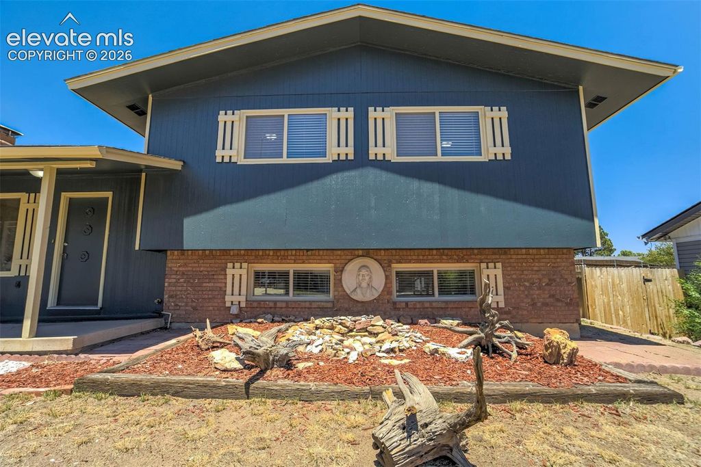 6782 Dale Road, Colorado Springs, CO 80915 — photo 3