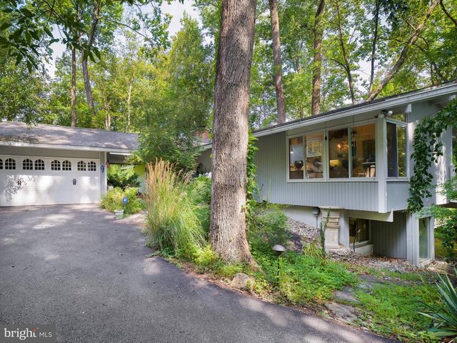 310 JEFFREY LN, Newtown Square, PA 19073