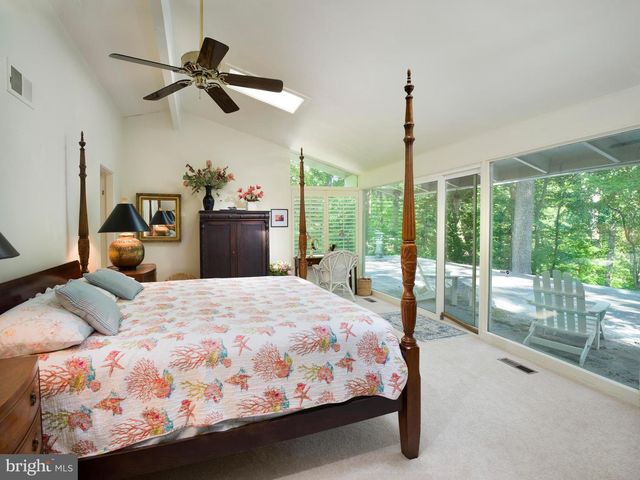 310 JEFFREY LN, Newtown Square, PA 19073