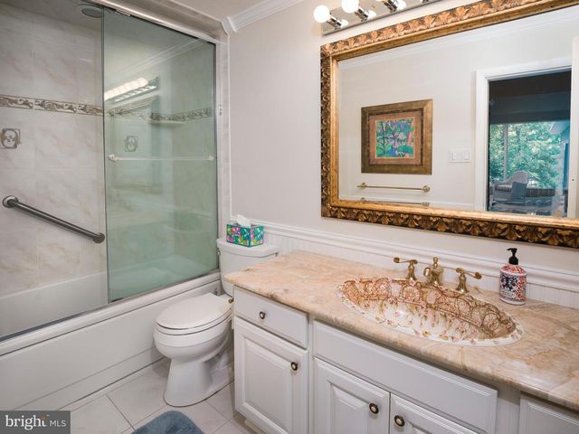 310 JEFFREY LN, Newtown Square, PA 19073