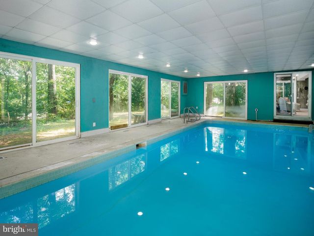 310 JEFFREY LN, Newtown Square, PA 19073