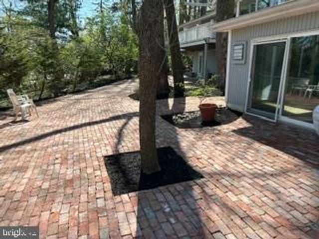 310 JEFFREY LN, Newtown Square, PA 19073