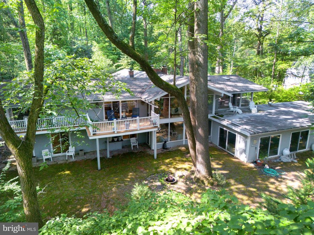 310 JEFFREY LN, Newtown Square, PA 19073