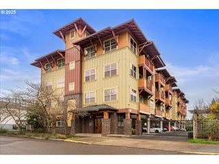 400 Ne 100TH Ave 101, Portland, OR 97220