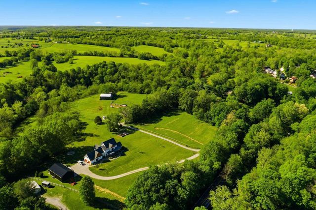 1568 Old Lawrenceburg Road, Frankfort, KY 40601
