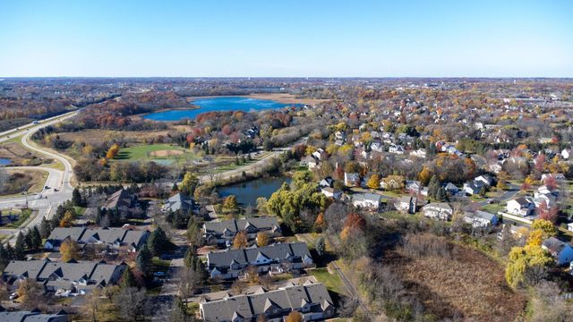 17914 Cobblestone Way, Eden Prairie, MN 55347