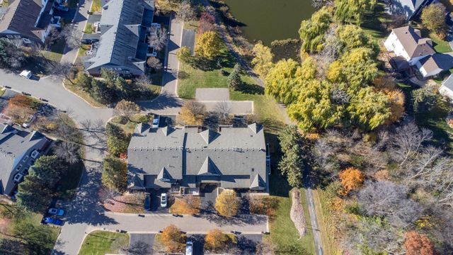 17914 Cobblestone Way, Eden Prairie, MN 55347