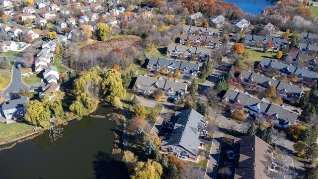 17914 Cobblestone Way, Eden Prairie, MN 55347