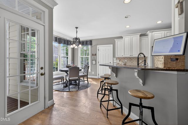 101 Sunset Oaks Drive, Holly Springs, NC 27540