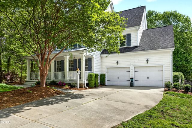 101 Sunset Oaks Drive, Holly Springs, NC 27540