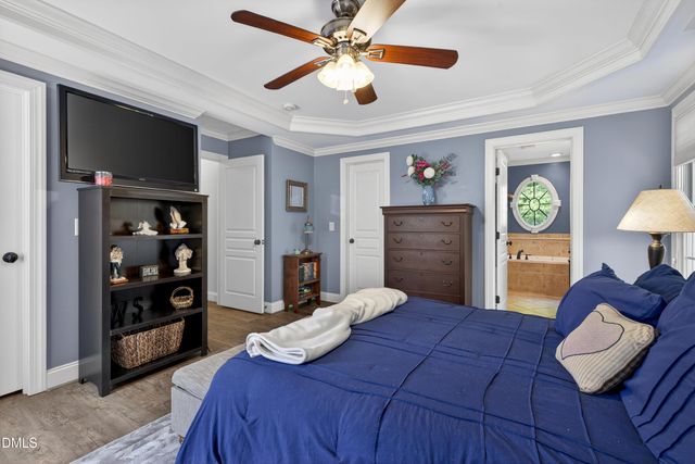 101 Sunset Oaks Drive, Holly Springs, NC 27540