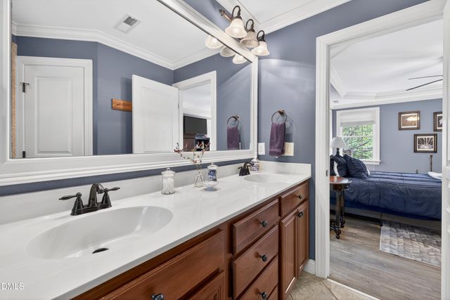 101 Sunset Oaks Drive, Holly Springs, NC 27540