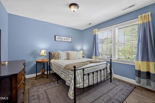 101 Sunset Oaks Drive, Holly Springs, NC 27540