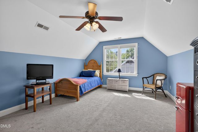 101 Sunset Oaks Drive, Holly Springs, NC 27540