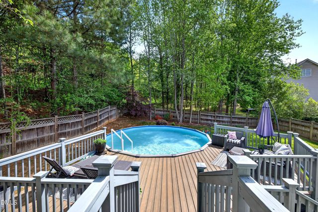 101 Sunset Oaks Drive, Holly Springs, NC 27540