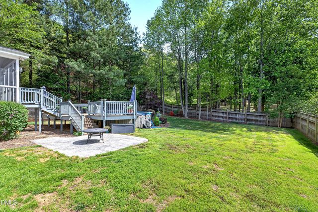 101 Sunset Oaks Drive, Holly Springs, NC 27540